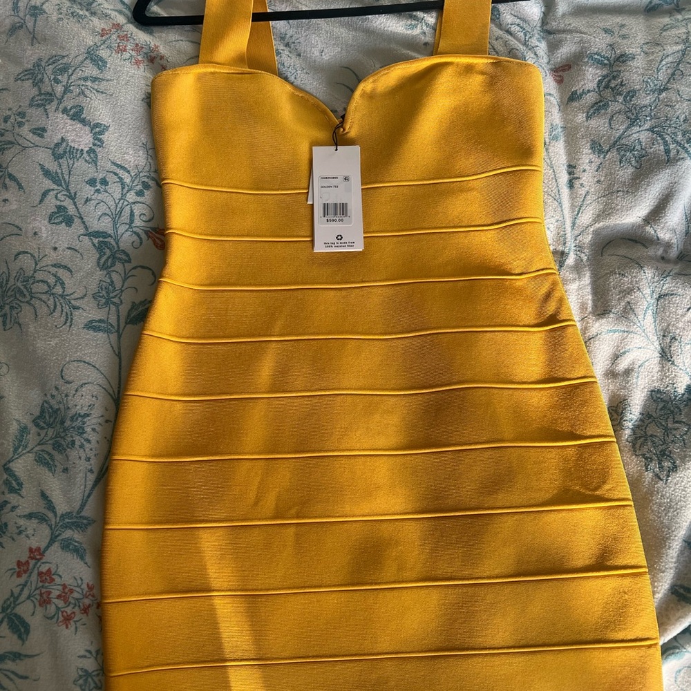 Iconic Herve bandage dress NWT - Picture 3 of 6